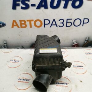 Корпус воздушного фильтра Kia Sportage 2 2.0 G4GC