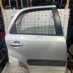 Дверь боковая задняя правая Suzuki Sx4 ХЕТЧБЕК 1.6