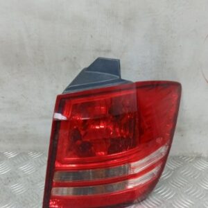 Фонарь задний правый Dodge Journey УНИВЕРСАЛ 2.0