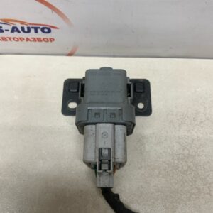 Реле свечей накала Kia Sorento 2 XM 2.2 D4HB 2010