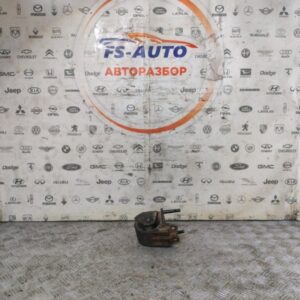 Опора двигателя Kia Sorento 2 XM 2.2 D4HB 2010