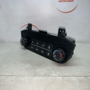 Блок управления климат-контролем Kia Sportage 3