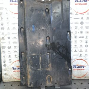 Защита днища кузова правая Nissan Qashqai J10 1.6