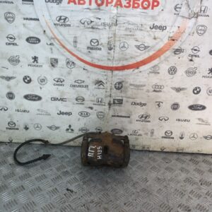 Суппорт тормозной передний правый Nissan Qashqai